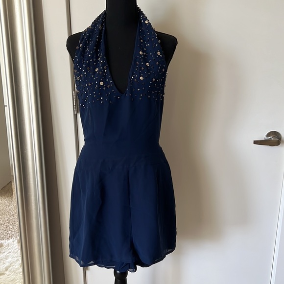 Backless romper - Picture 1 of 5